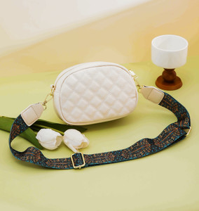 Diva Dale White Sling Bag Trendy Stylish Quilted Party-Wear Casual