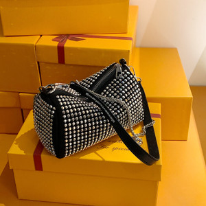 DOSYSO Women Silver Sling Bag