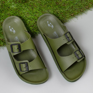 aerowalk Men Slippers