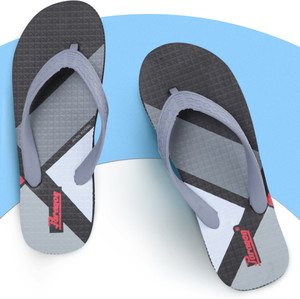 paragon chappal new