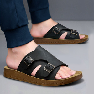 BRUTON Men Slippers