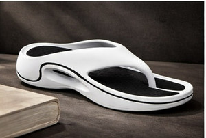 VOOLIO Men White Flip Flops - Image 6