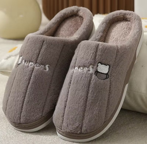 WOLVESDEN Women Slides