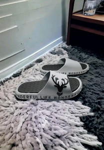 Tanish Overseas Men Slides