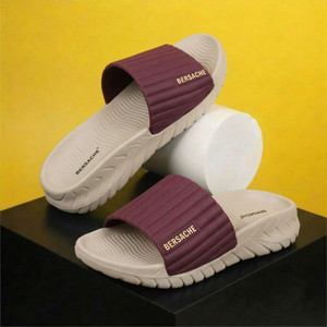 BERSACHE Men Beige Flip Flops - Image 6