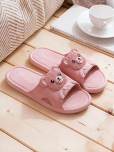 WOLVESDEN Women Slides