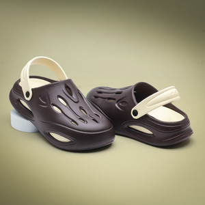 asian Men Clogs