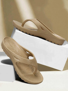 Paragon Women Women Solid Slip-On Slippers for Everyday Wear Slippers