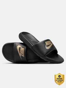 NIKE Men NIKE VICTORI ONE SLIDE Slides