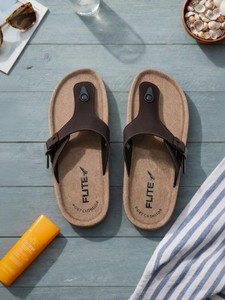 FLITE Men Brown Slippers - Image 4