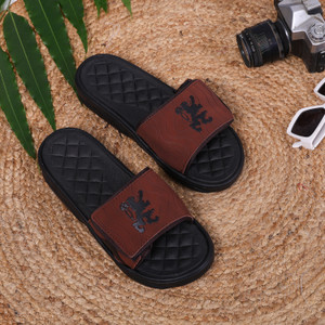 STYLE Men Brown Slides - Image 5