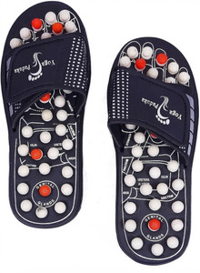 SAMRIDHI HUB Women Slides