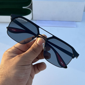LOUIS KOUROS Wayfarer, Retro Square Sunglasses