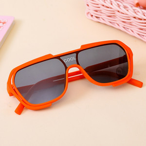 Neska Moda Rectangular Sunglasses