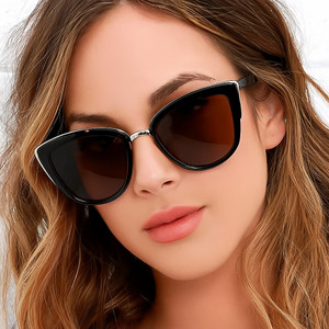 hayden haiza Cat-eye Sunglasses