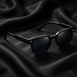 Anemone Retro Square Sunglasses - Image 6