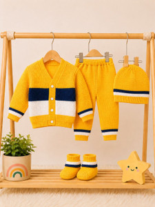tiny toys and tickles Self Design V Neck Casual Baby Boys & Baby Girls Yellow Sweater
