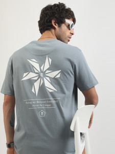 MANIAC Men Grey, White T-Shirt - Image 1