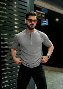 Rufica Self Design Men Henley Neck Grey T-Shirt