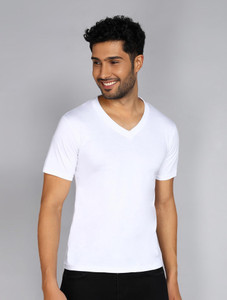Fleximaa Solid Men V Neck White T-Shirt
