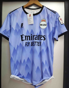 Bodysports.co पुरुषों के लिए गोल गला प्रिंटेड, टाइपोग्राफी बैंगनी टी-शर्ट