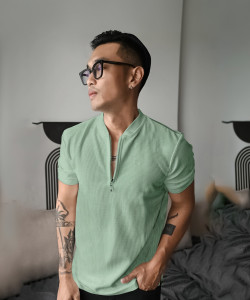 Jump Cuts Men Green Henley Neck T-Shirt - Image 5