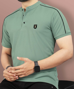 VeBNoR Solid Men Polo Neck Light Green T-Shirt
