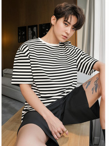 MACK JONNEY Striped Men Round Neck Black T-Shirt