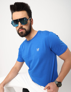 Hella Fashions Solid Men Round Neck Blue T-Shirt