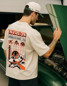 Veirdo Printed Men Round Neck Beige T-Shirt