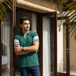 Kwisy Colorblock Men Polo Neck Dark Green T-Shirt