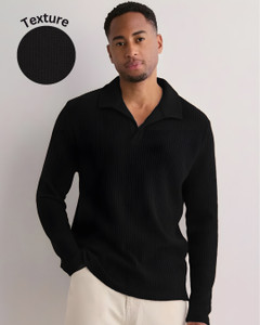 रिगो पुरुषों के लिए पोलो नेक सेल्फ डिज़ाइन काला टी-शर्ट