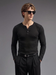 Rufica Men's Black Henley Neck T-Shirt - Image 6