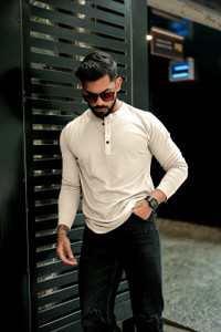 Rufica Self Design Men Mandarin Collar White T-Shirt
