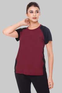 व्हाइट मून महिलाओं के लिए गोल गला कलर ब्लॉक मैरून टी-शर्ट