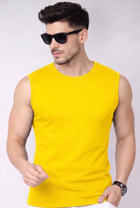 Jangoboy Solid Men Round Neck Yellow T-Shirt