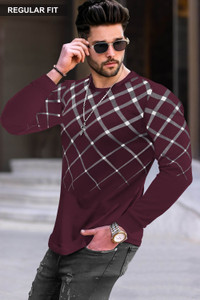 TRIPR Solid Men V Neck Maroon T-Shirt