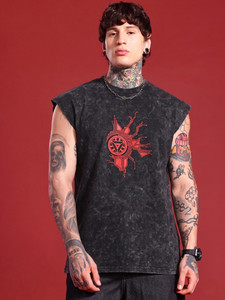 Rhinocult Graphic Print Men Round Neck Black T-Shirt