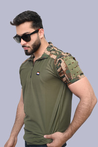 OMEE GOLD Self Design Men Polo Neck Dark Green T-Shirt