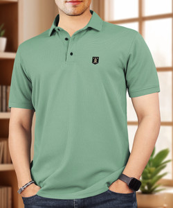VeBNoR Solid Men Polo Neck Light Green T-Shirt