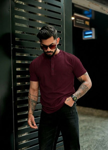 RABLY Men Henley Neck Maroon T-Shirt - Image 4