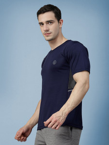 CHKOKKO Solid Men Round Neck Light Blue T-Shirt