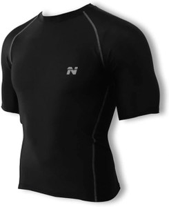 निंक पुरुषों के लिए गोल गला सॉलिड काला टी-शर्ट