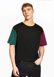 Helz Self Design, Colorblock Men Round Neck Black T-Shirt