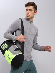 TECHNOSPORT Printed Men Zip Neck Grey T-Shirt