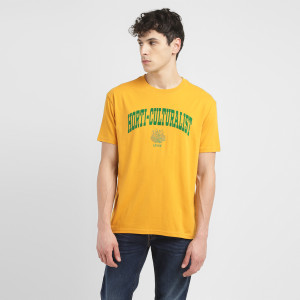 LEVI'S Printed Men Crew Neck Yellow T-Shirt