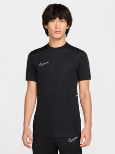 NIKE Solid Men Round Neck Black T-Shirt