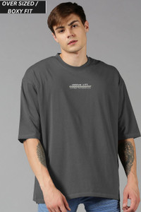 UrGear Solid Men Round Neck Grey T-Shirt