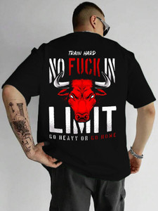 बबलट्विस्ट पुरुषों के लिए गोल गला टाइपोग्राफी काला टी-शर्ट