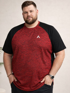 Austivo Solid Men Round Neck Maroon T-Shirt